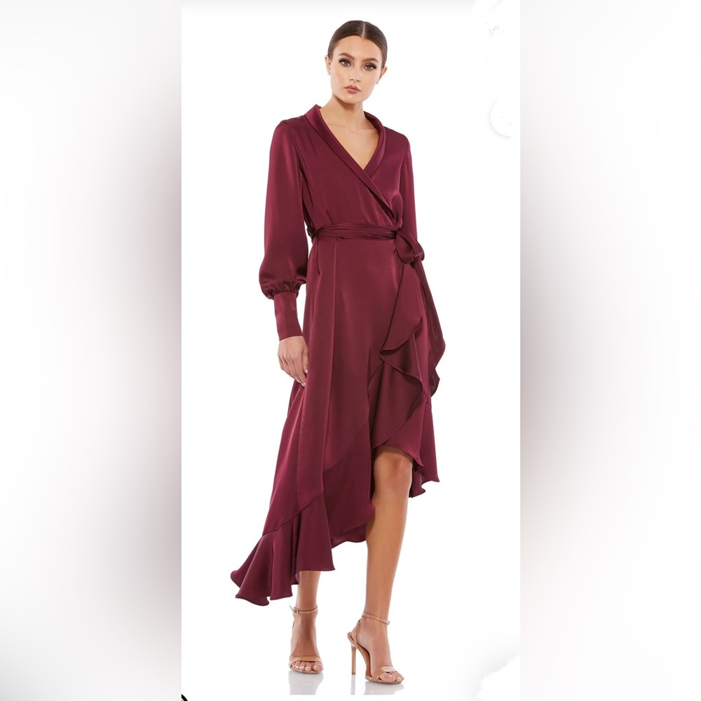 MAC DUGGAL burgundy long sleeve DRESS, size 6, style 12506